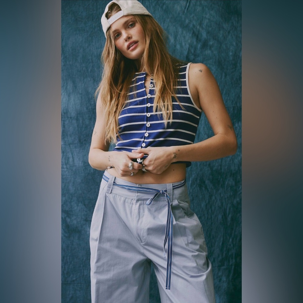 Tilly Striped Vest NWOT navy combo
